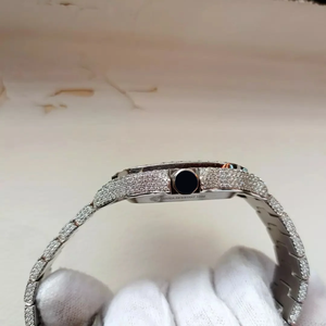 Reloj de Acero Inoxidable con Esfera Cuadrada de 41 mm, Correa de 20 mm, Cristal con Incrustaciones de Moissanita, Personalizable para Hombre, Precio de Fábrica de Fabricante Verificado - Product Image 4