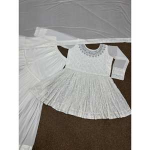 Conjunto de Traje de Fiesta para Mujer con Bordado de Lentejuelas, Top, Pantalón y Dupatta - Product Image 3
