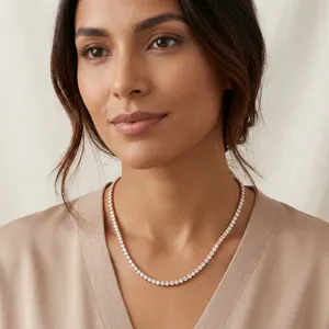 Collier de luxe en or jaune avec diamants de laboratoire, design à griffes brillantes, chaîne classique en or jaune avec diamants de laboratoire, collier raffiné et élégant - Product Image 5