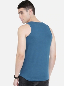 Camiseta sin mangas azul para hombre, con estampado informal, cuello redondo, transpirable, de algodón. - Product Image 2