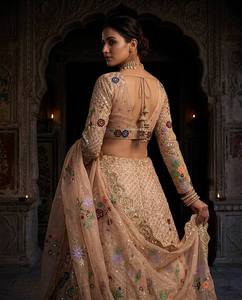 Divyam Creation Lehenga Choli en Faux Georgette Rouge Brodé, Robe Traditionnelle Indienne Longue pour Fête et Mariage, Taille Standard Femme - Product Image 2