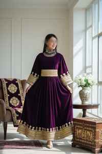 ชุดแต่งงานชนเผ่าอัฟกันคูชีแบบวินเทจสำหรับทั้งชายและหญิง ชุดคู่รักชนเผ่าอัฟกันคูชี ชุดผู้หญิงพร้อมเสื้อกั๊กเข้าชุด - Product Image 2