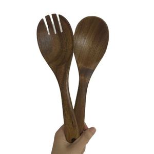 Ensemble de service à salade en bois de luxe, cuillère et fourchette artisanales, ustensiles de service en bois naturel, accessoires de cuisine et de salle à manger, style rustique artisanal - Product Image 2
