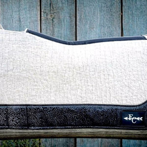 Ensemble de tapis de selle pour cheval sur mesure, style western, en feutre, avec extérieur en coton et rembourrage en polyester, couleur personnalisée, prix de gros. - Product Image 2