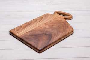 Planche à découper rectangulaire en bois massif gravée sur mesure, antidérapante, avec poignée et logo, ustensile de cuisine - Product Image 2