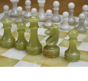 Juego de Ajedrez de Mármol y Ónix Cuadrado de 12 Pulgadas, Tablero de Ajedrez de Piedra de Lujo Hecho a Mano con Piezas de Ónix Natural - Product Image 2