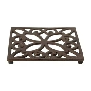Salvamanteles de Metal Dorado en Forma de Campana de Calidad Premium, con Filigrana Decorativa, Salvamanteles Decorativo para Mesa, Accesorio de Cocina Antiguo - Product Image 4