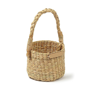 Panier suspendu en rotin au design le plus récent pour le rangement des fruits, idéal pour le marché, les pique-niques, le linge et la décoration intérieure. - Product Image 3