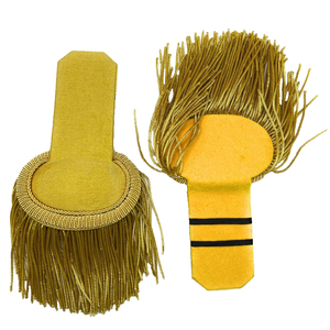 Épaulette de haute qualité en or massif avec franges et pompons, accessoires d'uniforme avec logo personnalisé - Product Image 2