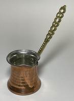 Cafetera Turca Cezve de Cobre Martillado Hecha a Mano con Mango Largo y Decorado para Preparar Café en Casa