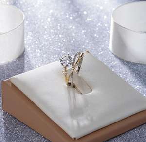 Anillo Halo con Banda Curva de Diamantes Moissanite Redondos para Mujer, Plata 925 Original con Baño de Oro, Joyería para Regalo de Novia o Fiestas - Product Image 3