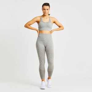 Conjunto de Yoga para Mujer Hecho en Pakistán a Precio Económico, Conjunto de Yoga Cómodo para Mujer, Venta en Línea de Conjuntos de Yoga para Mujer - Product Image 1