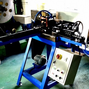 [YOU-ONE Befestigungssysteme] C-Ring-Herstellungsmaschine für CL24 & CL45 1,8 bis 3,0 mm Draht C-Ring-Formmaschine - Product Image 5