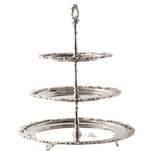 Soporte de Servir de Latón Dorado de Doble Capa de Primera Calidad para Pasteles, Frutas, Dulces y Centro de Mesa Elegante - Product Image 1