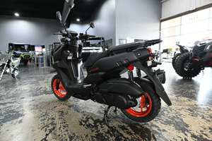 ¡Grandes Ofertas! Nueva Motocicleta Scooter-Moped Yamaha GQX125SB - Product Image 3