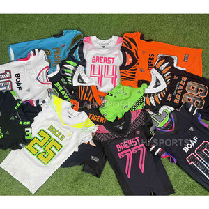 Maillots de football pour jeunes imprimés par sublimation avec nom et numéro personnalisés, légers pour l'entraînement et les matchs sportifs - Product Image 3