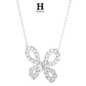 Pendentif papillon serti de diamants, collier en or 14 carats, fabricant de bijoux de luxe - Product Image 3