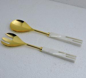 Ensemble cuillère et fourchette à salade en métal de qualité supérieure avec manche en bois et résine pour ustensiles de cuisine - Product Image 4