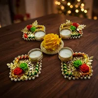 Ensemble de bougeoirs à bougies chauffe-plat de luxe faits à la main, décor floral, roses, perles, or, pour Diwali, mariage, Pooja, maison, Saint-Valentin
