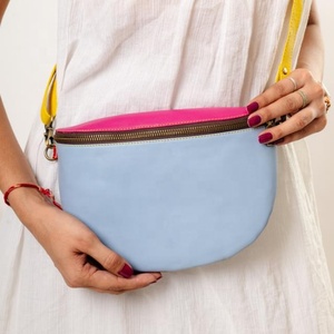 กระเป๋าคลัทช์สะพายข้างหนังแท้ของผู้หญิงสไตล์โบฮีเมียนแบบซองประดับเพชรกระเป๋าแบบมีขอบแบบญี่ปุ่น - Product Image 2