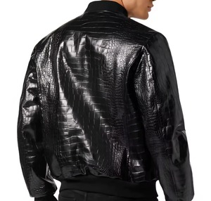 Chaqueta Bomber Negra para Hombre con Estampado de Cocodrilo, Cuello Alto, Cierre Frontal con Cremallera, Estilo Motero, para Otoño/Invierno - Product Image 3