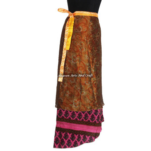 Falda Larga de Seda Mágica Reversible de Doble Capa Estilo Sari Indio Exclusivo - Product Image 2