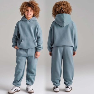 Conjuntos de sudadera con capucha y pantalones deportivos para niños, ropa informal, logotipo bordado personalizado, joggers, chándales para exteriores, 100% algodón, forro polar. - Product Image 1