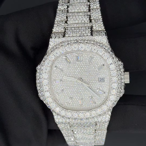 Montre de luxe unisexe à logo personnalisé à la demande avec logo personnalisé disponible à un prix abordable depuis l'Inde - Product Image 1