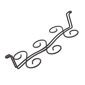 Porte-gobelets classique en fer pour une cuisine traditionnelle, alliant utilitaire et charme décoratif en métal - Product Image 3