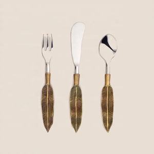 Ensemble de couverts design indiens en acier inoxydable plaqué or fabriqués à la main Gadgets en métal ustensiles de cuisine ménage fromage coupe couverts - Product Image 2