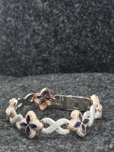 Pulsera de Plata 925 Chapada en Oro Rosa con Flor y Moissanita Certificada IGI, Diseño de Cadena de Lujo, Regalo para Mujer, Joyería para Uso Diario - Product Image 2