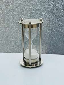 Reloj de Pared 3D con Diseño de Ángel y Cruz, de Aluminio con Acabado en Níquel, 6 Pulgadas |   Pie Decorativo Vintage para Mesa de Graduación - Product Image 3