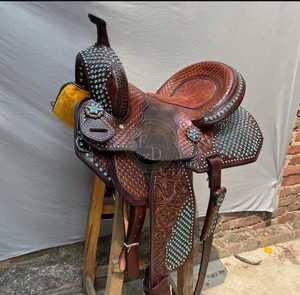 Sillín de cuero occidental con estructura de fibra, herrajes de acero inoxidable SUS304, detalles de cocodrilo turquesa y asiento acolchado para equitación - Product Image 6