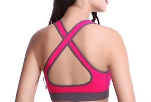 Top Deportivo Corto de Compresión Ligera con Cuello Cuadrado y Ribete en Contraste para Mujer, Fabricantes OEM Personalizados, con Relleno Extraíble - Product Image 2