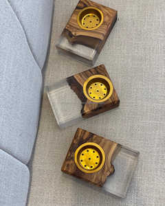 Quemador Oud elaborado con epoxi de madera Cultural Heritage para regalos de Ramadán y fragancia árabe tradicional para el hogar - Product Image 1