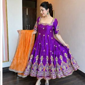 Royal Heavy Silk Zari <b>Sequins</b> Embroidered Gown <b>Pant</b> Set With Organza Dupatta featuring exquisite Zari Embroidery - Product Image 2