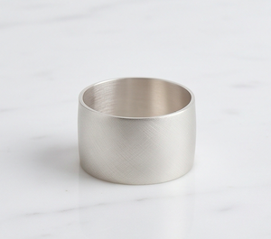 Anillos para Servilletas Redondos Plateados Mate, Porta Servilletas de Acero Inoxidable, Artículos de Mesa de Lujo, Utensilios de Cocina y Accesorios para Bodas - Product Image 1