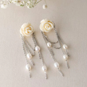 Pendientes Colgantes de Rosa Blanca con Perlas, Estilo Candelabro Floral, Joyería Nupcial Romántica, Accesorios de Moda Elegantes - Product Image 1