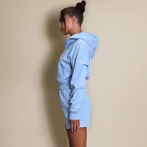 Conjunto de Sudadera con Capucha y Pantalones Cortos de Forro Polar Azul Claro para Mujer, Estilo Casual Holgado de Dos Piezas, Color Sólido, Ropa de Otoño - Product Image 2