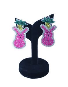 Pendientes Vibrantes Hechos a Mano con Cuentas de Conejito y Zanahoria, Lindos Pendientes de Conejo de Pascua para Mujer, Estilo Cómodo - Product Image 1