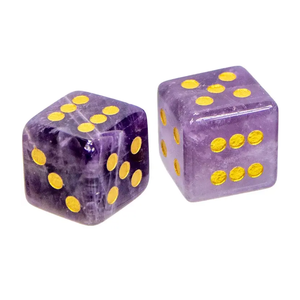 Dés en améthyste naturelle D6, en pierre précieuse, gravés, personnalisés - Product Image 1