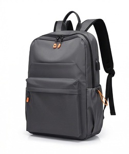 Mochila Profesional para Portátil con Puerto de Carga USB - Bolsa de Viaje Antirrobo Resistente al Agua para Hombres y Mujeres - Product Image 1