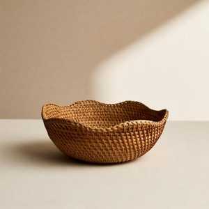 Wholesale Luxury Handmade Rattan and Nacre Serving <b>Tray</b>, Perfect for Food and <b>Breakfast</b>, Rustic Mother of Pearl Serving <b>Tray</b> - Product Image 3