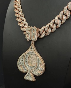Collar con Colgante de Espada de Moissanita Chapado en Oro de 18k Estilo Hip Hop con Microincrustaciones de Corte Brillante Redondo, Joyería para Hombre Estilo Rapper - Product Image 5