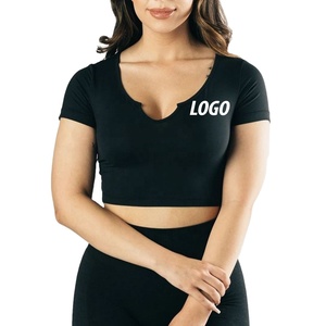 T-shirts classiques décontractés pour femmes 2026 – Chemises d'entraînement sur mesure pour femmes, coupe ajustée, manches courtes, col rond en jersey tissé - Product Image 1
