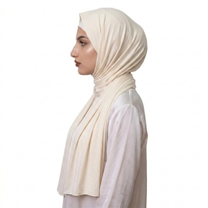 Fournisseur en gros de hijabs islamiques en jersey pour femmes, écharpes maxi légères - Product Image 3