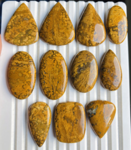Cabochon en Jaspe Océanique Fait Main, Lisse et Poli, Pierre Précieuse en Vrac pour Bijoux, Taille Libre - Product Image 1
