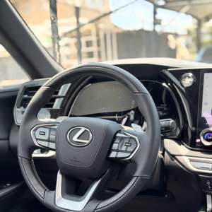 Lexus RX 350 AWD d'occasion 2025 - Product Image 3