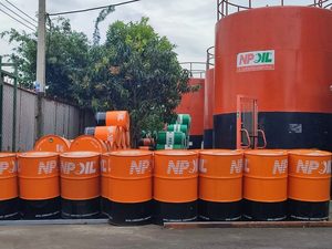 Aceite industrial para engranajes NPOIL CETO 100, bidón de 18L, tambor de 200L, aceite industrial/aceite para engranajes, cajas de cambios para camiones, autobuses y automóviles - Product Image 5