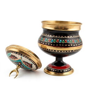 Handbemalte Messing-Emaille Sahneschale mit Deckel Mehrfarbige Traditionelle Indische Mukhwas Aufbewahrungsbox für Geschenke und Heimdekoration - Product Image 1